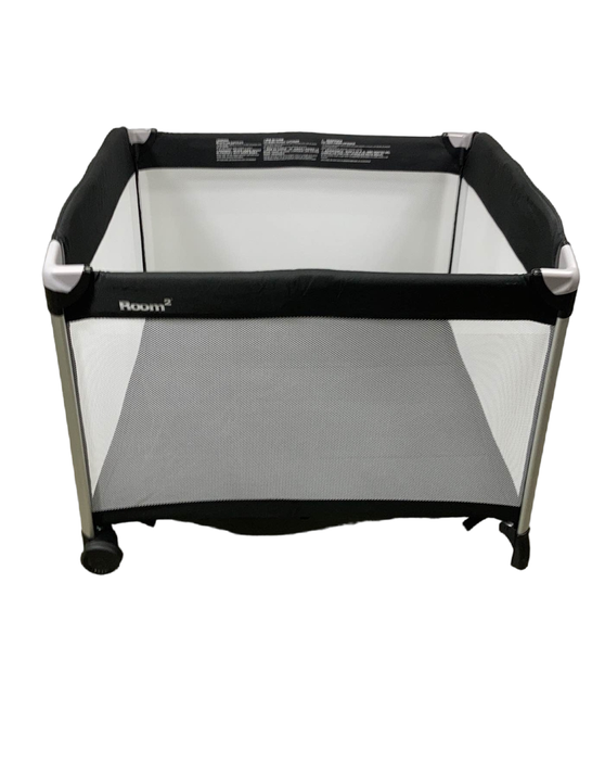 secondhand Joovy Room2 Playard, Black