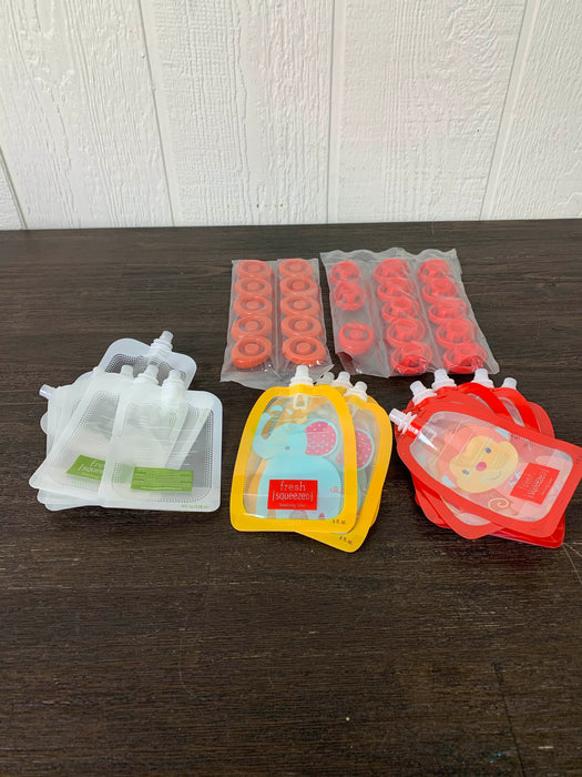 secondhand BUNDLE Feeding Gear