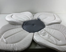 used Blooming Bath Baby Bath Lotus, White-Yellow