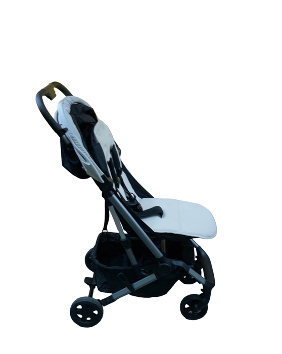 Shop Colugo Compact Stroller, Dune Zebra, 2022 at Goodbuygears