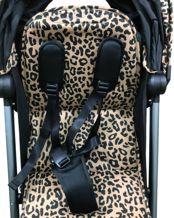 Shop Colugo Compact Stroller, 2022, Wild Child at Goodbuygears