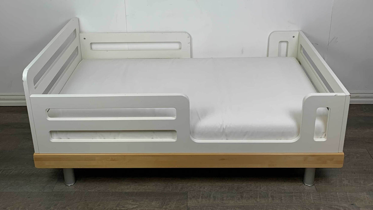 secondhand Oeuf NYC Classic Toddler Bed