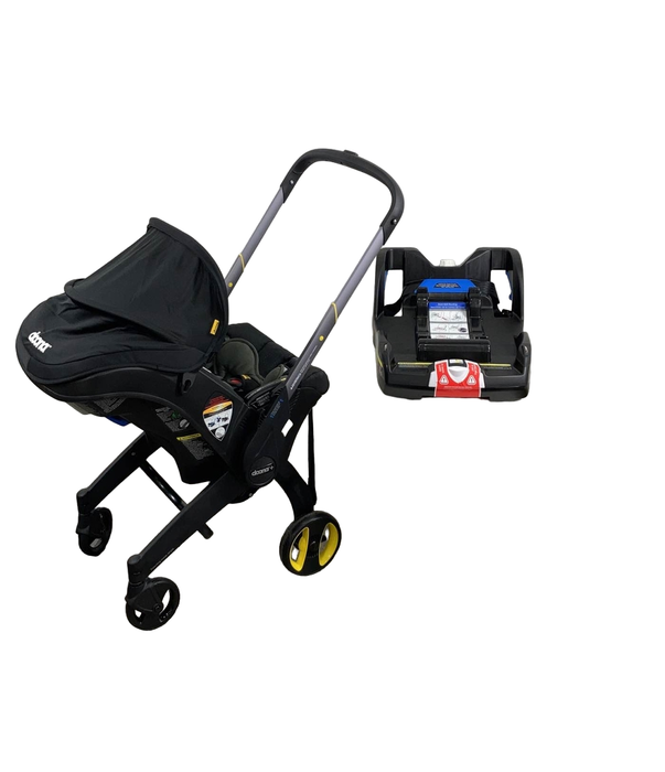 Shop Doona Infant Car Seat & Stroller Combo, 2022, Nitro Black at Goodbuygears