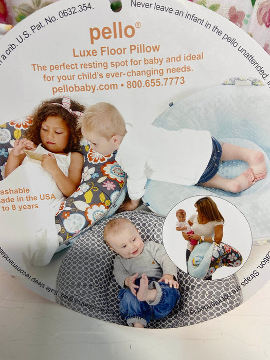 secondhand Pello Multi-use Luxe Baby-Toddler Floor Pillow/Play Mat/Lounger