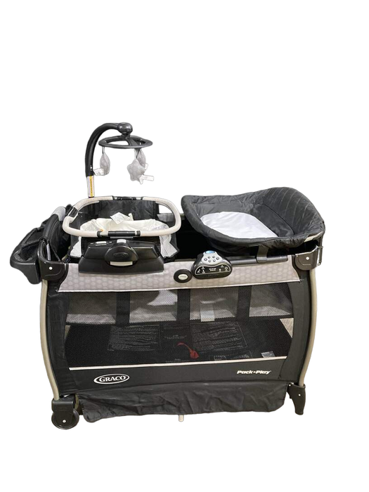 secondhand Graco Pack 'n Play Nearby Seat Playard