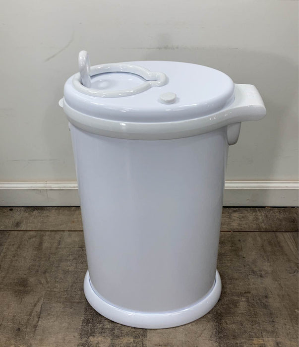 Shop Ubbi Diaper Pail, White at Goodbuygears
