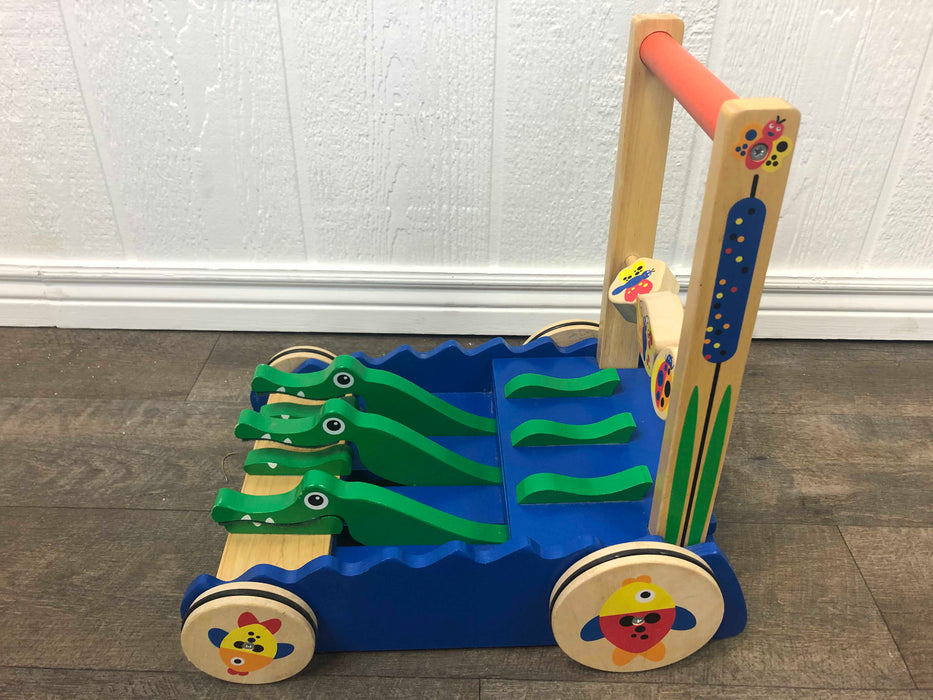 Shop Melissa & Doug Chomp and Clack Alligator Push Toy at Goodbuygears