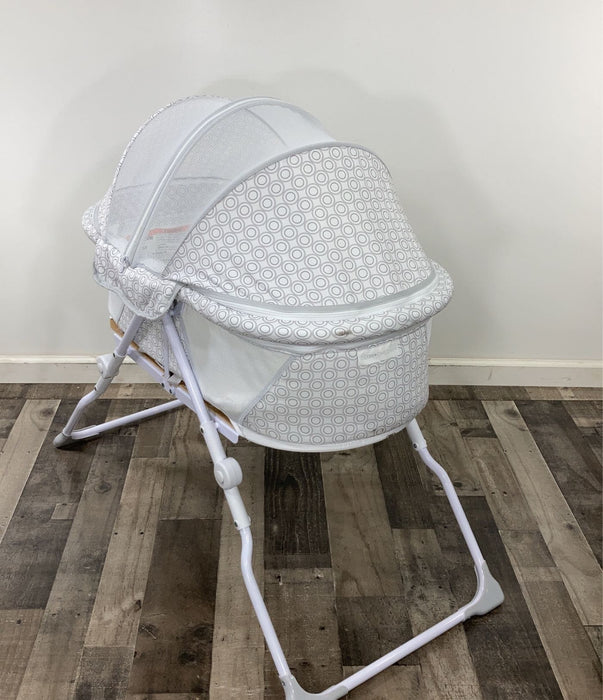 Shop Delta Children EZ Fold Ultra Compact Travel Bassinet at Goodbuygears