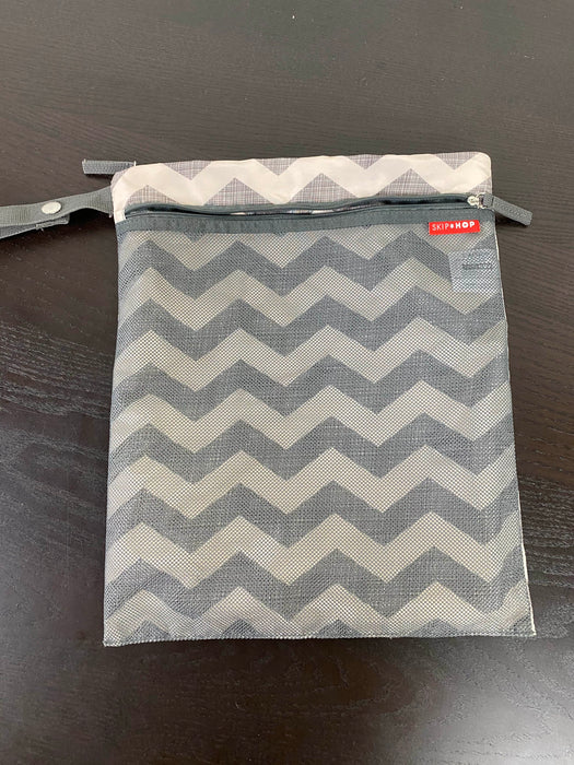 used Skip Hop Grab And Go Wet/Dry Bag