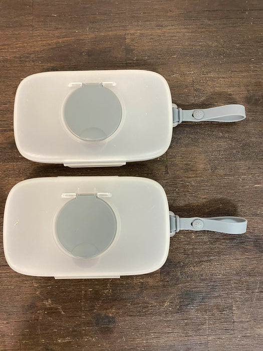 secondhand Skip Hop Grab & Go Snug Seal Wipes Case