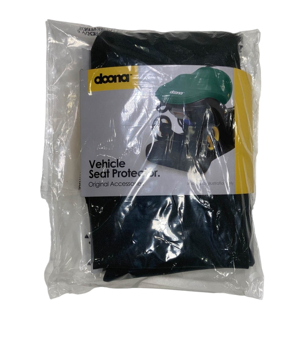 Shop Doona Infant Car Seat & Stroller Combo, 2023, Nitro Black at Goodbuygears