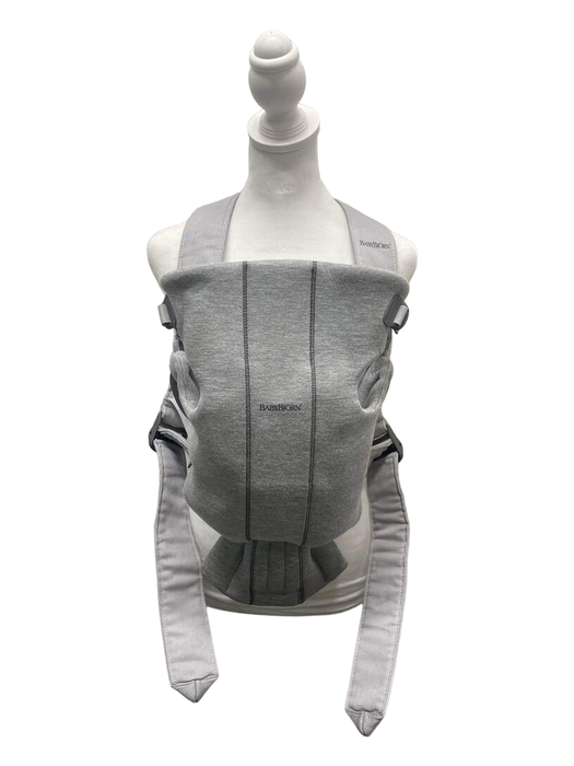 Shop BabyBjorn Baby Carrier Mini, Light Gray 3D Jersey at Goodbuygears