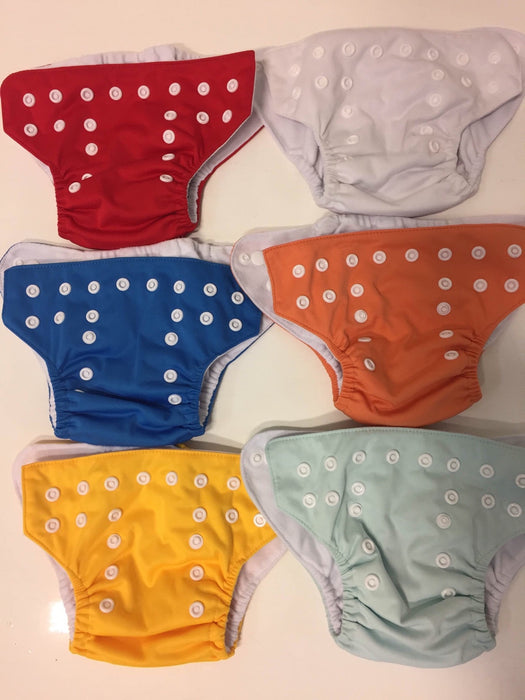 secondhand BUNDLE Newborn Cloth Diapers