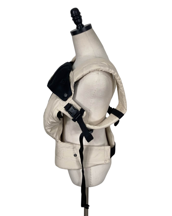 Shop Lillebaby Complete All Seasons Baby Carrier, Moonbeam at Goodbuygears