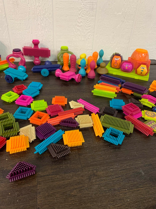 B. Toys Bristle Blocks