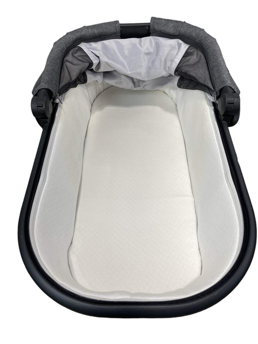 Shop UPPAbaby VISTA V2 Stroller, 2021, Greyson (Charcoal Melange) at Goodbuygears