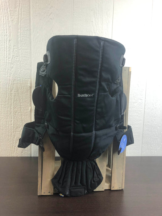 Shop BabyBjorn Baby Carrier Mini at Goodbuygears