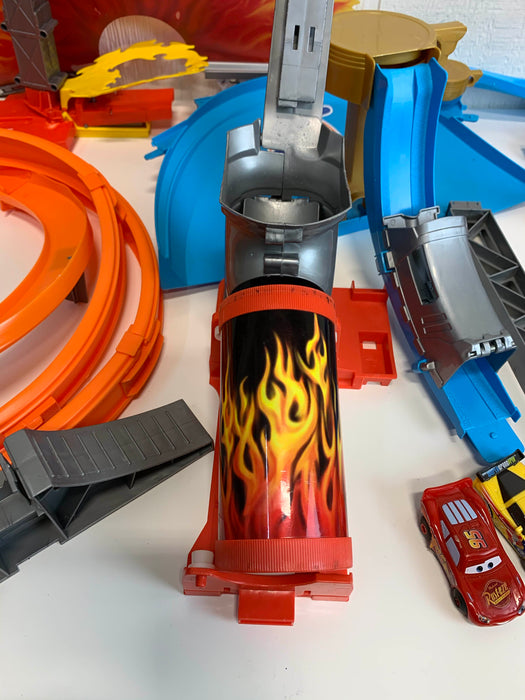 used BUNDLE Hot Wheels Track