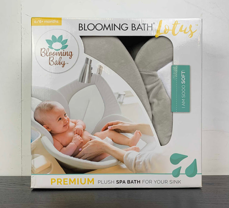 used Blooming Bath Baby Bath