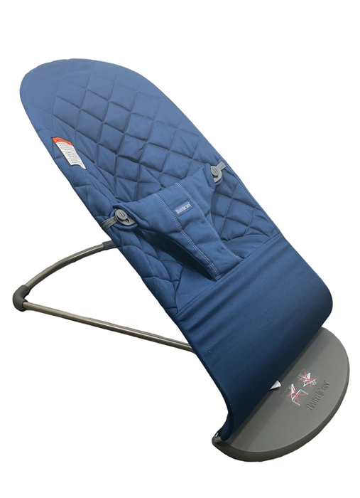 Shop BabyBjorn Bouncer Bliss, Dark Gray Frame, Midnight Blue Cotton Classic Quilt at Goodbuygears