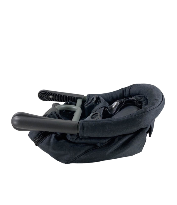 Shop Inglesina Fast Table Chair, Black at Goodbuygears