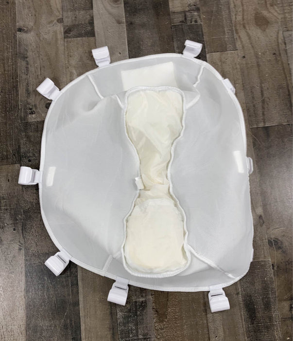 Shop Halo BassiNest Newborn Insert, White at Goodbuygears