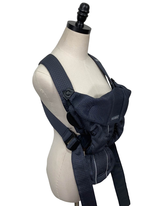 Shop BabyBjorn Baby Carrier Mini, Anthracite 3D Mesh at Goodbuygears