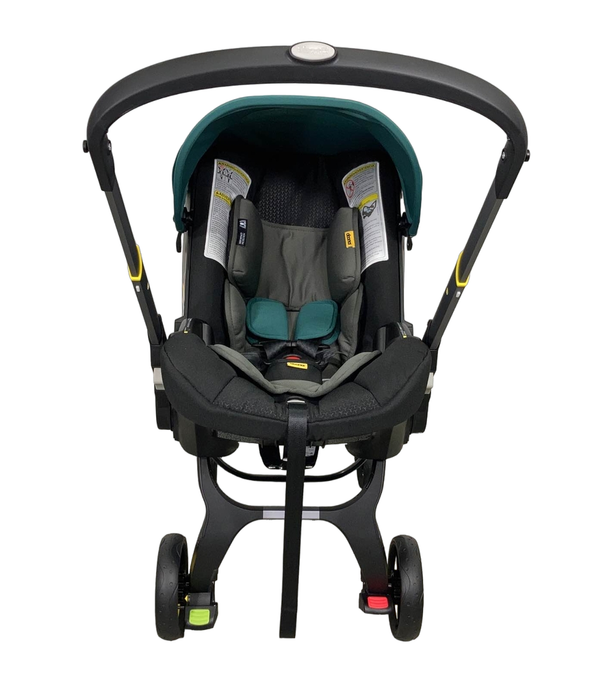 Shop Doona Infant Car Seat & Stroller Combo, 2023, Racing Green at Goodbuygears