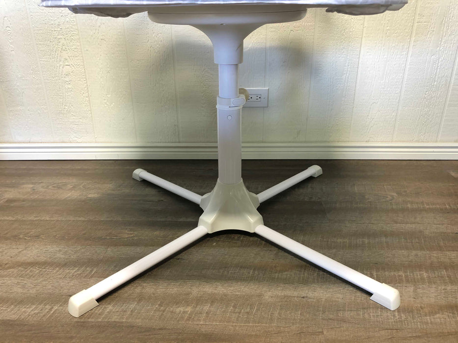 secondhand Halo Bassinest Twin Sleeper