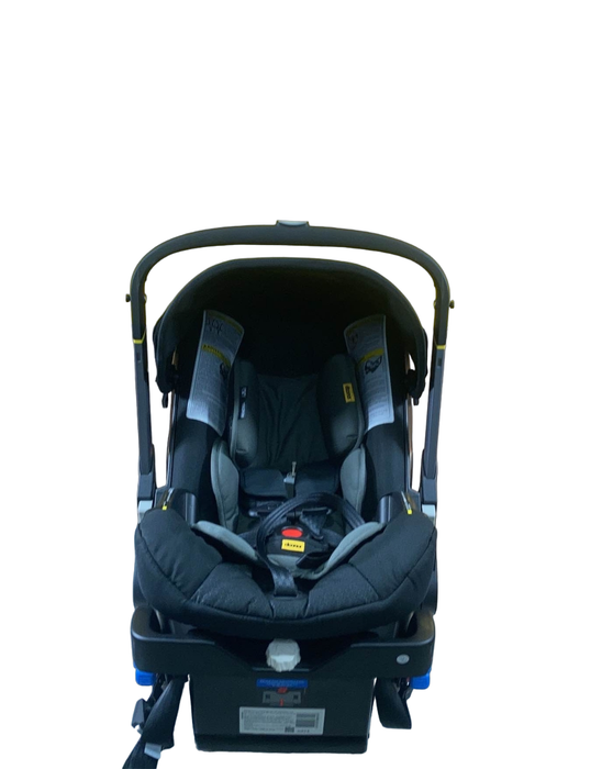 Shop Doona Infant Car Seat & Stroller Combo, 2023, Nitro Black at Goodbuygears