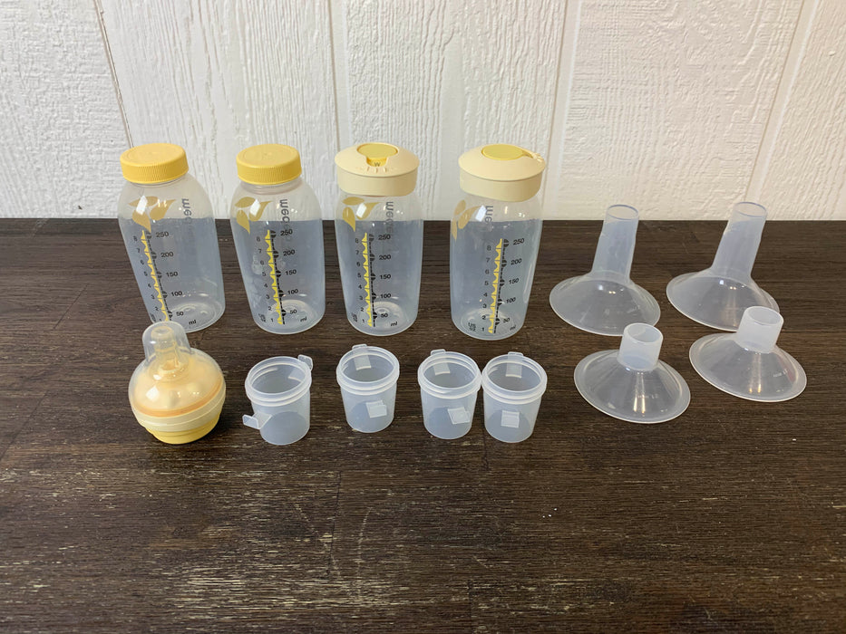 used BUNDLE Medela Accessories