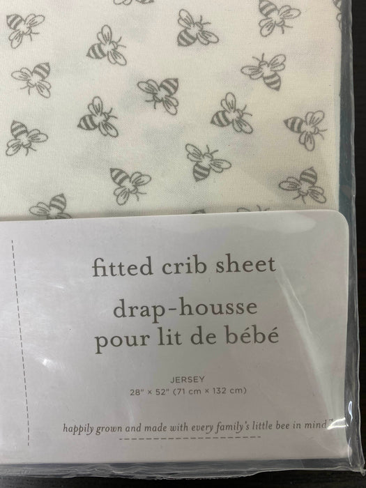 secondhand Burt’s Bees Baby Organic Cotton Jersey Fitted Crib Sheet
