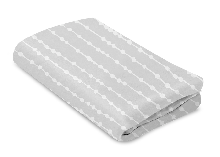 Shop 4moms Breeze Waterproof Playard Sheet, Grey Beads at Goodbuygears