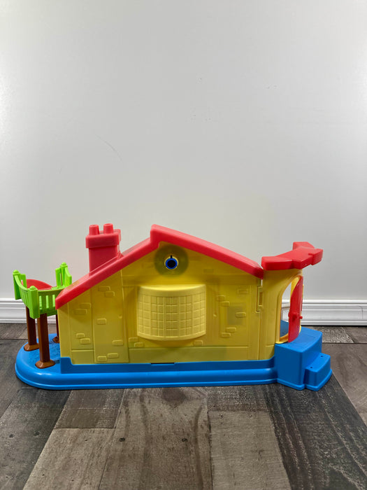 secondhand Fisher Price Little People Place Musical Preschool