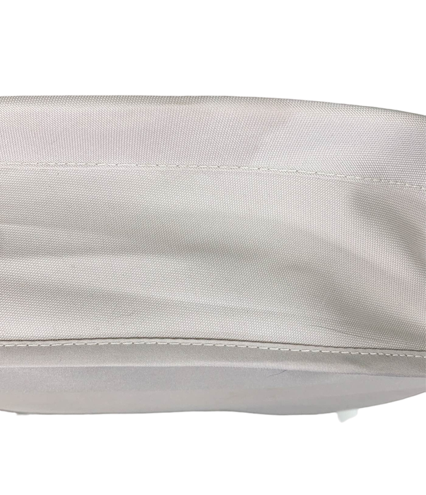 Shop Maxi-Cosi Iora Bedside Bassinet, Horizon Sand at Goodbuygears