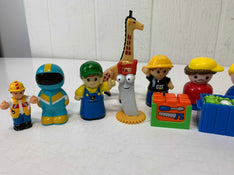 secondhand BUNDLE Figures And Collectibles