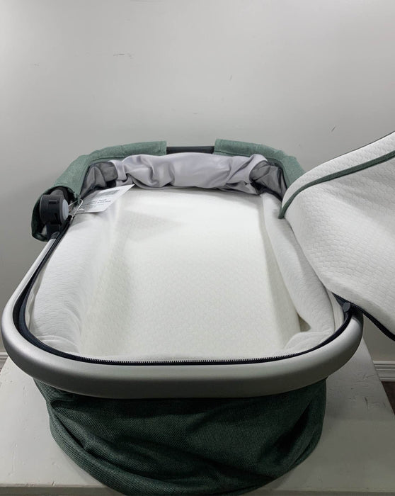 Shop UPPAbaby V2 Bassinet, Emmett (Green Melange) at Goodbuygears