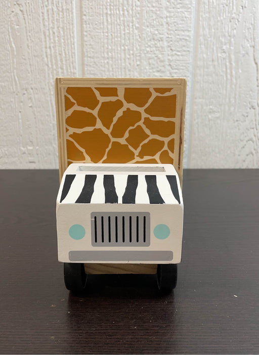 secondhand Melissa & Doug Safari Animal Rescue Truck