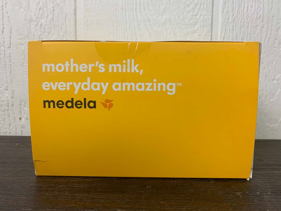 Shop Medela Ultra Thin Disposable Nursing Pads at Goodbuygears