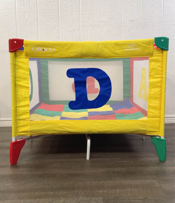 secondhand Graco Pack 'n Play Playard Totbloc