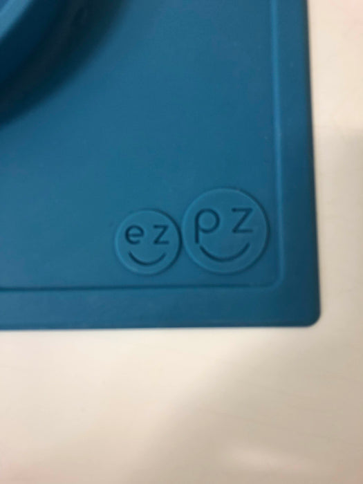 secondhand Ezpz Happy Mat
