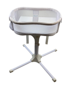 used Halo BassiNest Swivel Sleeper Essentia Series, Modern Lattice