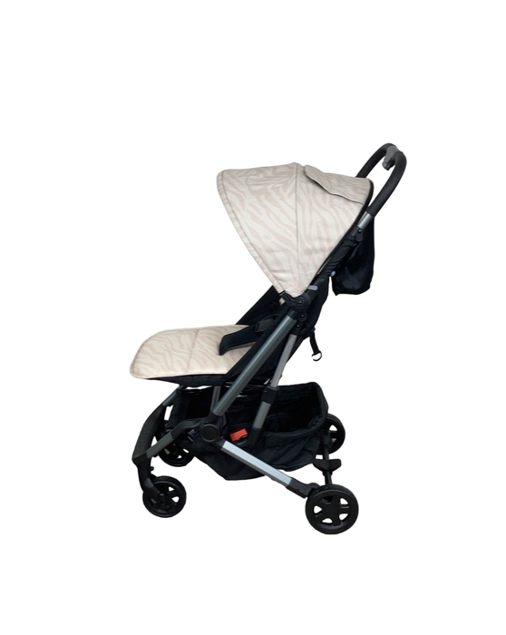 Shop Colugo Compact Stroller, Dune Zebra, 2022 at Goodbuygears