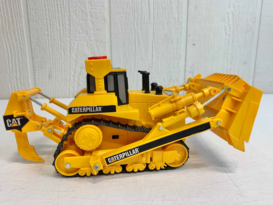secondhand BUNDLE CAT Construction Vehicles