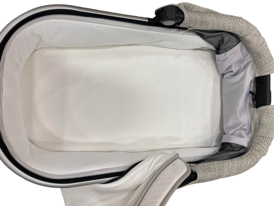 Shop UPPAbaby VISTA V2 Stroller, 2019, Sierra (Dune Knit) at Goodbuygears