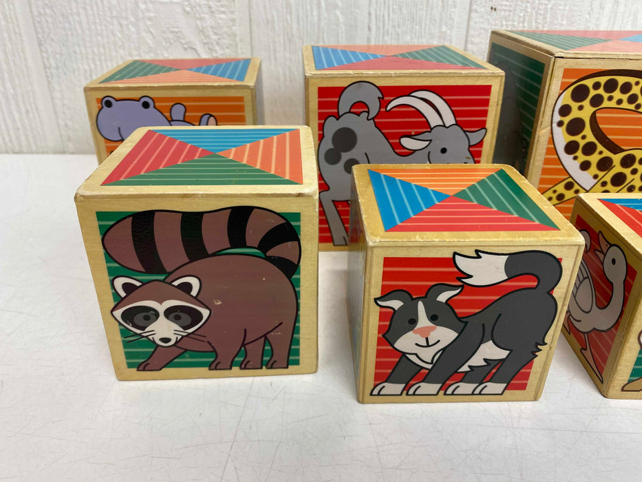 secondhand Melissa & Doug Wooden Nesting Blocks, Animals