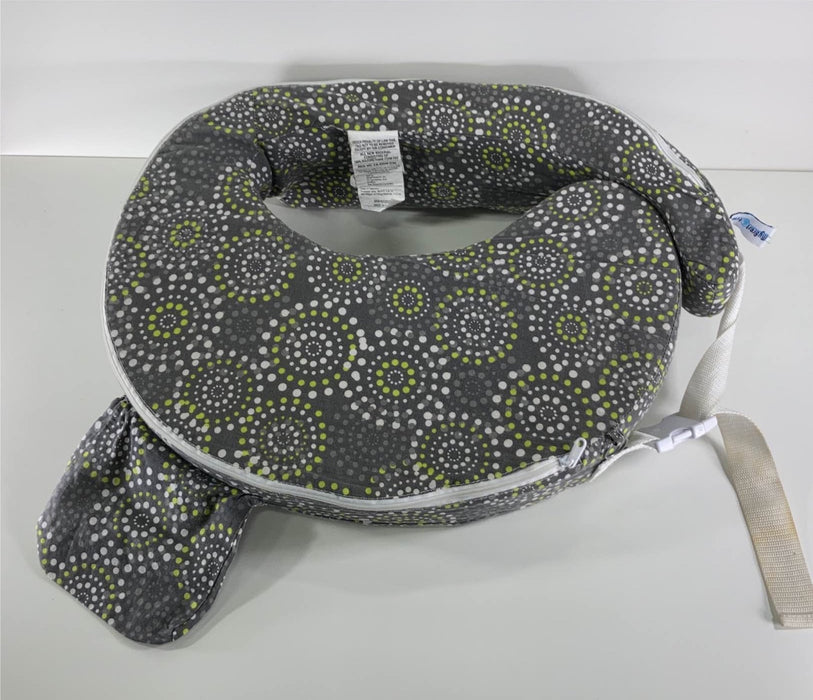 Shop My Brest Friend Deluxe Nursing Pillow, Fireworks at Goodbuygears