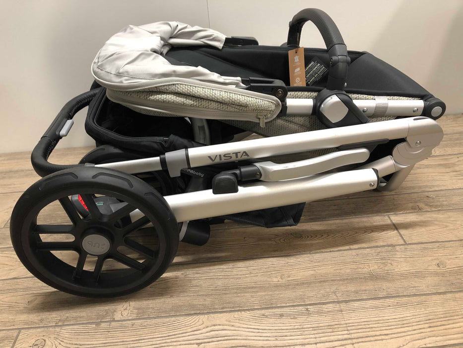 Shop UPPAbaby VISTA V2 Stroller, 2020, Sierra (Dune Knit) at Goodbuygears