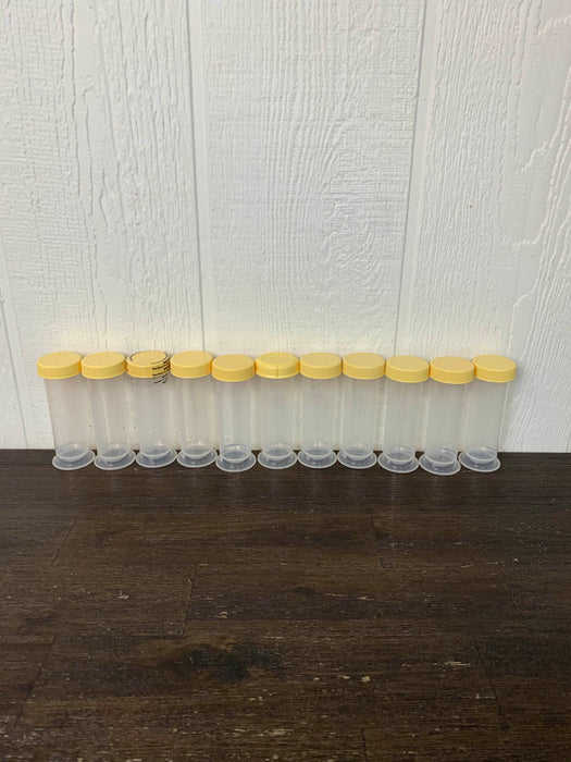 used Feeding Accessories