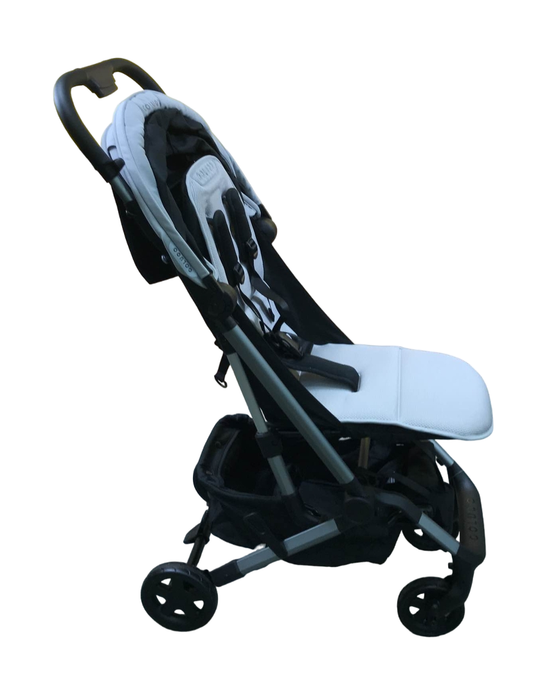 Shop Colugo Compact Stroller, 2022, Cool Grey at Goodbuygears